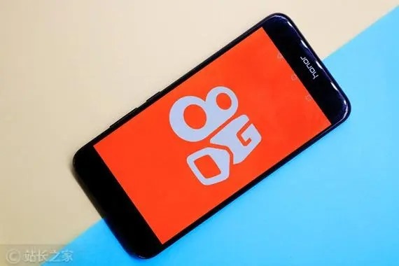 为什么我老公的手机号会显示在别人的快手号上?